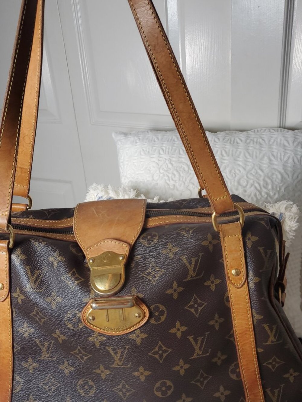12. Louis Vuitton Monogram Shoulder Bag with Tan Shoulder Strap - Picture 6 of 16
